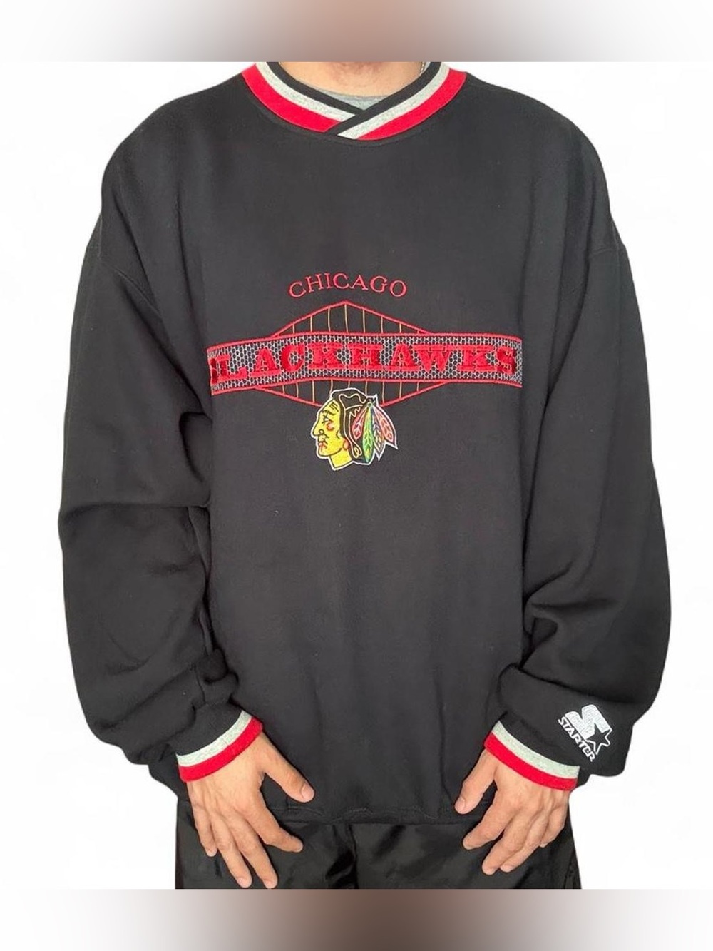 Vintage 90s Chicago Blackhawks Embroidered Starter Sweatshirt Hockey NHL Retro